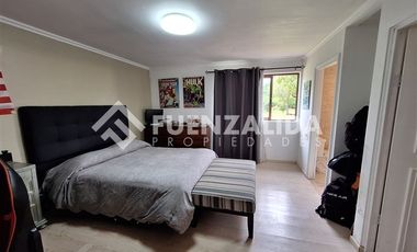 Casa en Venta en Av Peñaflor Berlin Camino del Diablo