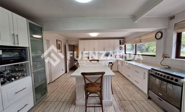 Casa en Venta en Av Peñaflor Berlin Camino del Diablo