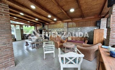 Casa en Venta en Av Peñaflor Berlin Camino del Diablo