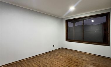 Casa en Venta en PARCELA 5400 m2 CON NUEVA Y ESPACIOSA CASA 4D 3B Y LOGIA, PRECIO CONVERSABLE. LA PATAGUA, CHOMEDAHUE