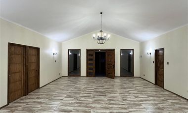Casa en Venta en PARCELA 5400 m2 CON NUEVA Y ESPACIOSA CASA 4D 3B Y LOGIA, PRECIO CONVERSABLE. LA PATAGUA, CHOMEDAHUE