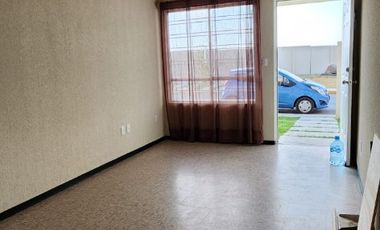 Se renta Casa totalmente NUEVA en Héroes San Pablo