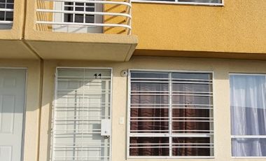 Se renta Casa totalmente NUEVA en Héroes San Pablo