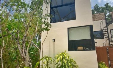 EN VENTA CASA UNICA EN ALDEA JABIN TULUM