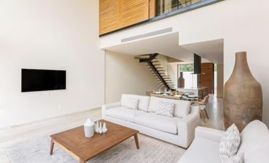 VILLA DE 3REC EN VENTA CON LUJO DISENO, EN TULUM