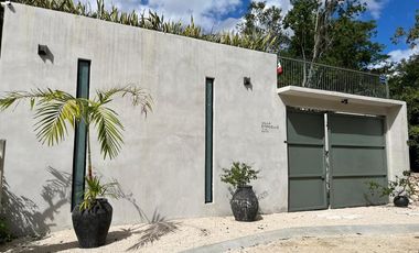 CASA EN VENTA DE 3REC UBICADA EN HOLISTIKA, TULUM  3BEDROOM HOUSE FOR SALE IN HOLISTIKA, TULUM