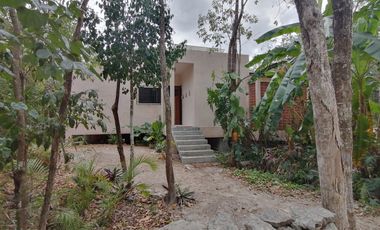 CASA ECOLOGICA EN VENTA EN TULUM A 15 MINUTOS DE LA ZONA URBANA