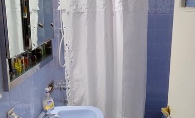 Excelente ph 3 ambientes frente con cochera.