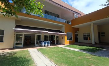 CASA en VENTA en Ricaurte Ricaurte