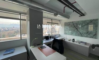 Oficina en Arriendo en Metro Bellas Artes
