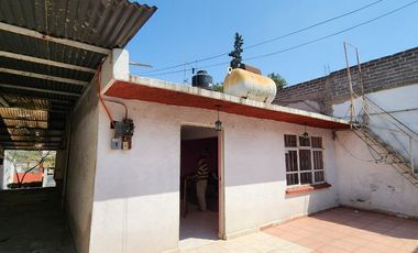 VENTA DE CASA PARA REMODELAR EN  TLAHUAC, A UNOS METROS DEL METRO LOS OLIVOS