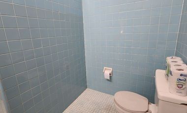 VENTA DE CASA PARA REMODELAR EN  TLAHUAC, A UNOS METROS DEL METRO LOS OLIVOS