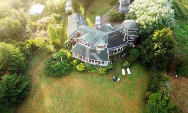 MAGNÍFICA CASA EN ANCUD, CHILOÉ CON  VISTA AL MAR