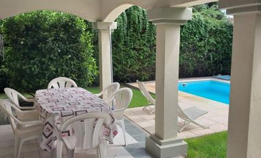 Casa en  Venta Club de Campo Mendoza