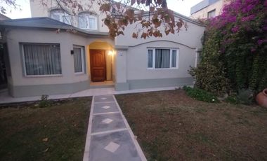 Casa en  Venta Club de Campo Mendoza