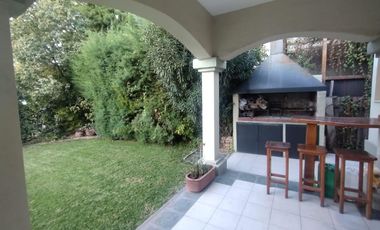 Casa en  Venta Club de Campo Mendoza