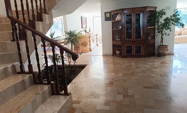 Casa RENTA Tecamachalco Av bosques
