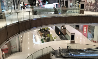 LOCALES  EN RENTA EN PLAZA PASEO INTERLOMAS MALLTERTAINMENTS