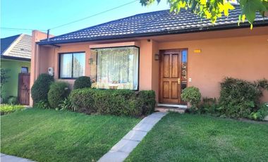 SE VENDE CASA EN VILLA ALEMANA PEÑABLANCA
