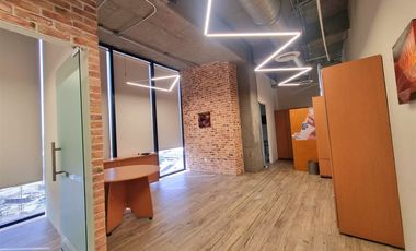 OFICINA EN VENTA EN CONTRA ESQUINA GALERIAS MTY
