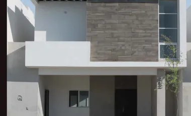 Casa en Venta en Los Arrayanes, Gómez Palacio, Durango