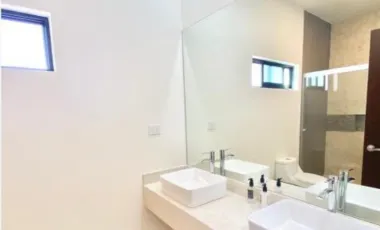 Casa en venta en Ampliación Senderos, Torreón, Coahuila de Zaragoza