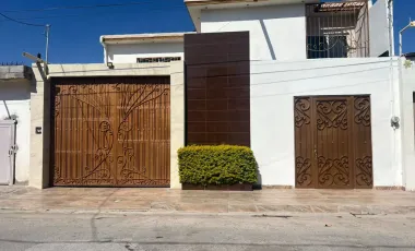 Casa en Venta en Villa Jardín, Lerdo, Durango