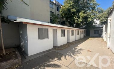 Casa en Arriendo en Agustinas 1917
