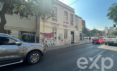 Casa en Arriendo en Agustinas 1917
