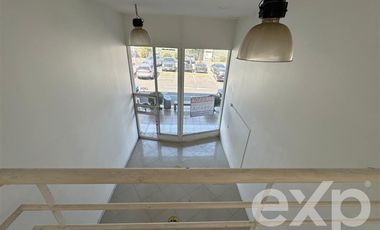 Local Comercial en Arriendo en Avda. El TRANQUE