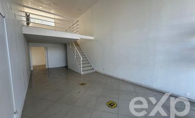 Local Comercial en Arriendo en Avda. El TRANQUE