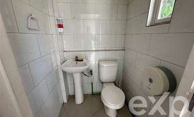 Local Comercial en Arriendo en Avda. El TRANQUE