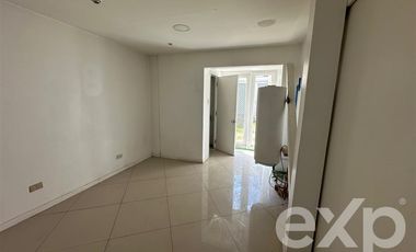 Local Comercial en Arriendo en Avda. El TRANQUE