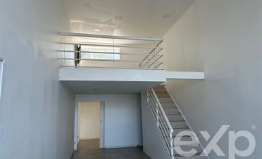 Local Comercial en Arriendo en Avda. El TRANQUE
