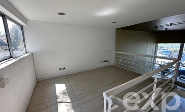 Local Comercial en Arriendo en Avda. El TRANQUE