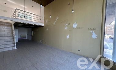 Local Comercial en Arriendo en Avda. El TRANQUE