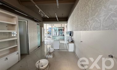 Local Comercial en Arriendo en Avda. El TRANQUE