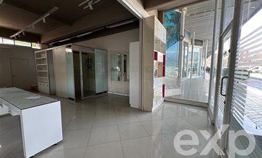 Local Comercial en Arriendo en Avda. El TRANQUE