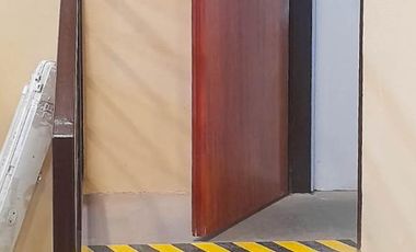 V.BALLESTER LOTE 17X36 GALPON CON VIVIENDA