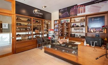 Fábrica de tabaco en exclusiva ubicación 9,784 m2 de potencial infinito