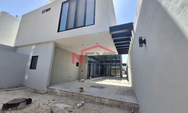 CASA EN VENTA AL NORTE