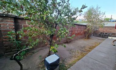 Casa con amplio terreno en San Miguel