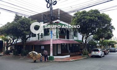 ARRIENDO de CASA COMERCIAL en BUCARAMANGA