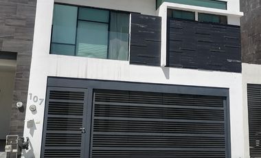 CASA EN RENTA EN COL. LA ENCOMIENDA EN ESCOBEDO NUEVO LEON