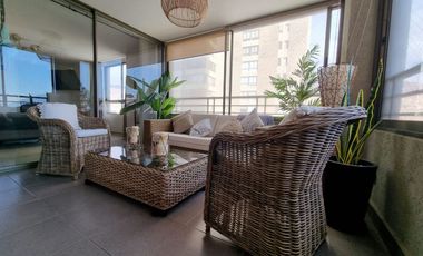 Se Vende departamento en Cerro Paranal 4 D+3B+ 2 E y 1 Bod. a 8.000 UF