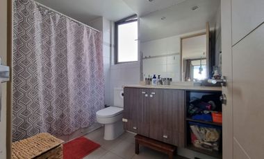 Se Vende departamento en Cerro Paranal 4 D+3B+ 2 E y 1 Bod. a 8.000 UF