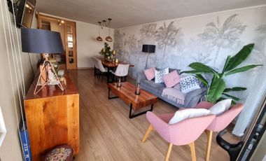 Se Vende departamento en Cerro Paranal 4 D+3B+ 2 E y 1 Bod. a 8.000 UF