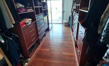 3 DORMITORIOS y AREA SERVICIO. APTO CREDITO.