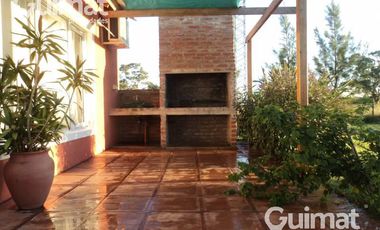 Sobre lote Casa nueva Bellisima a tres Cuadras Laguna