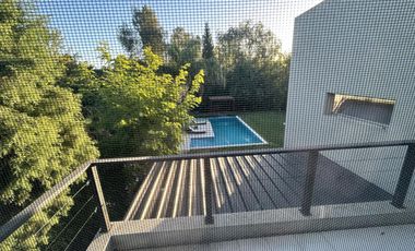 Venta Casa - Barrio Privado Santa Silvina / Pilar - Apta Credito